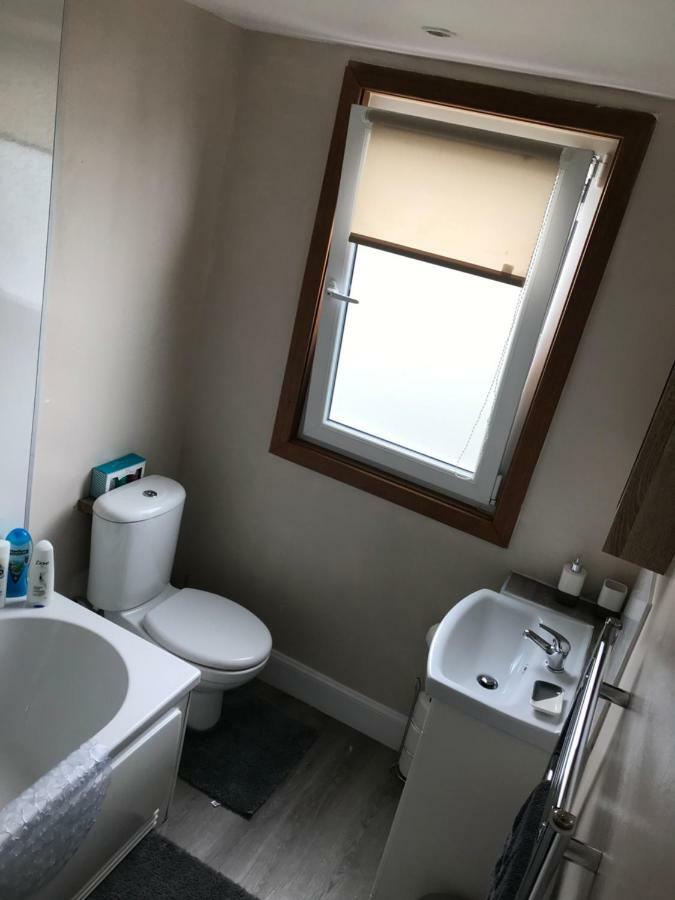 “A Wee Pad In Dunfermline” Apartment Exterior foto